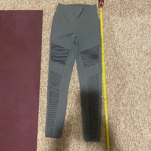 ALO Leggings (Sz 2)
